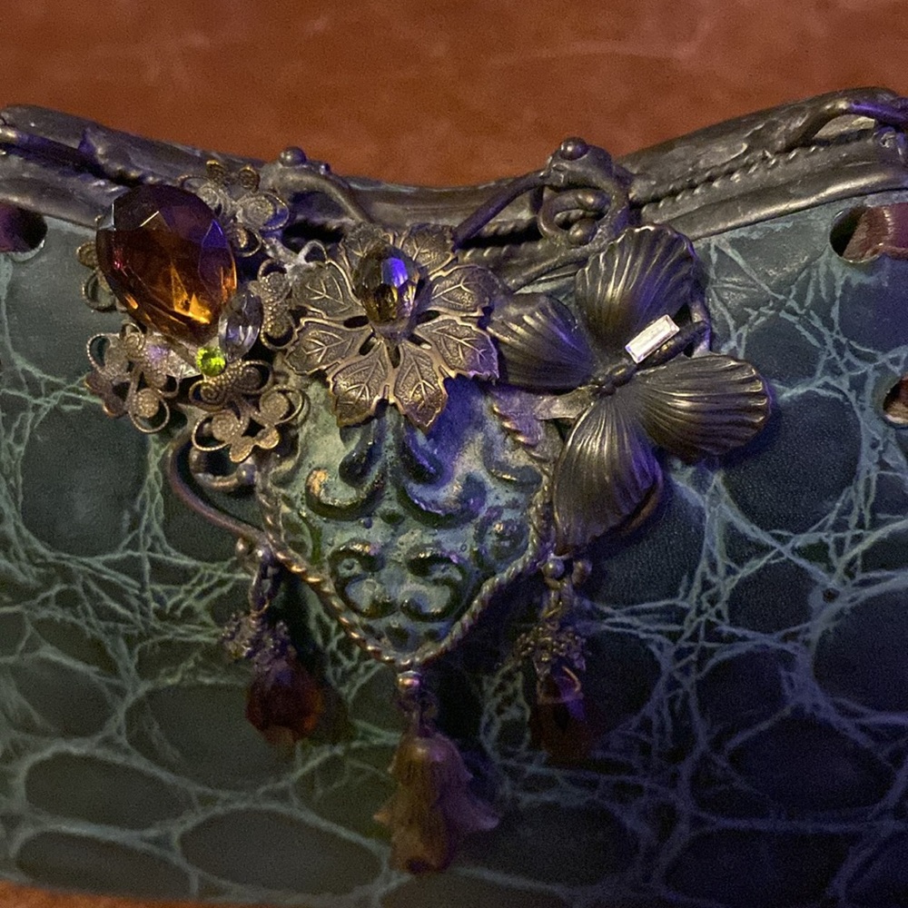 Maya Evangelista Handbag - Picture 7 of 10